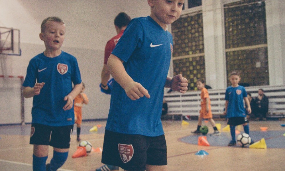 Sparta Wrocław Juniors + Golleo Mikołajki 2017-16