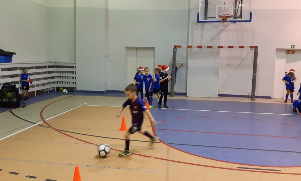 47455481_881359528922282_7902839231658065920_n