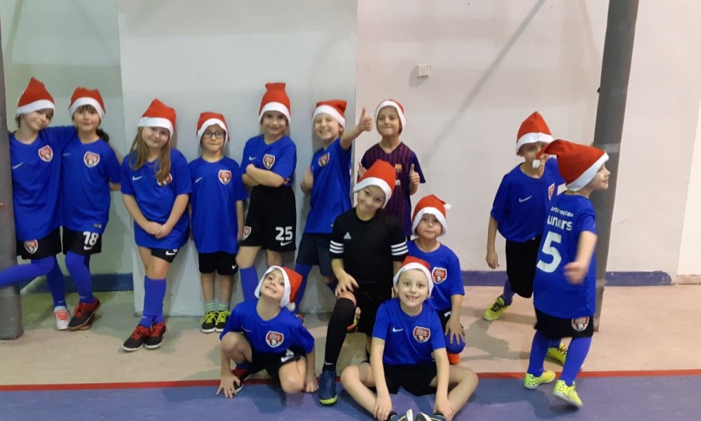 47493489_1957056771048502_3907534492549513216_n